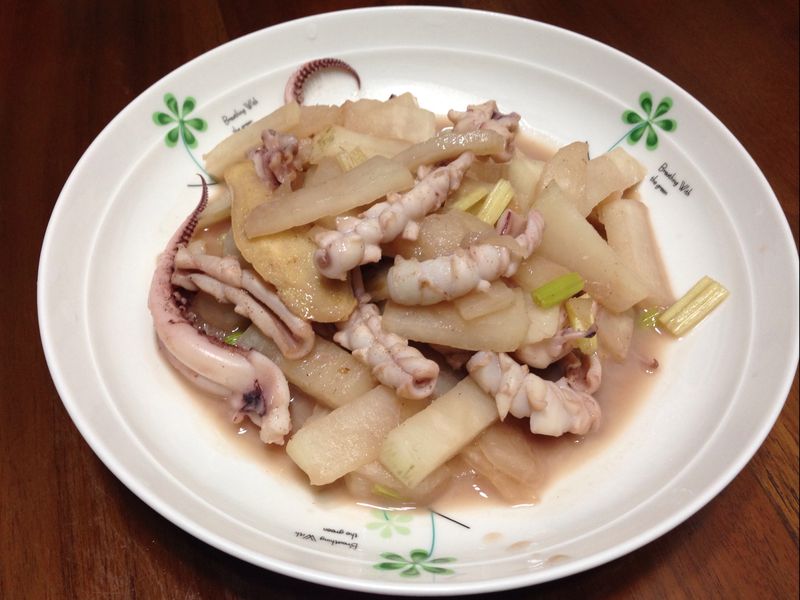 花枝蘿蔔燒