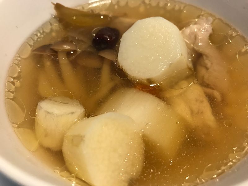 淮鮑暖心雞湯