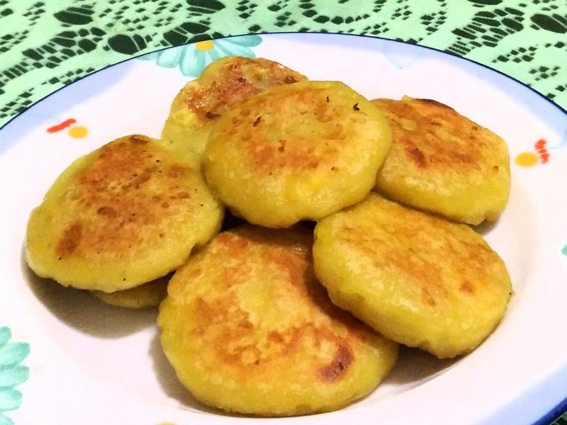 地瓜Q餅(包各種餡料，鹹甜都好吃)