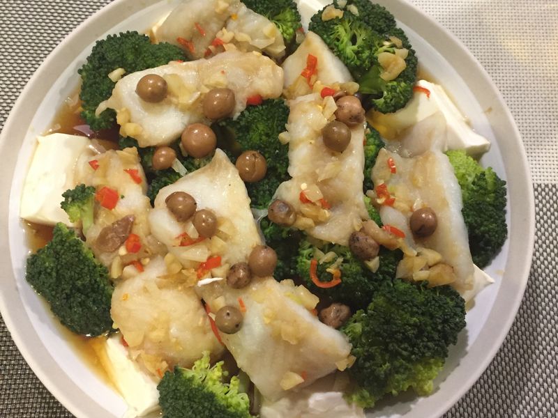 蔬食豆腐鯰魚佐破布子