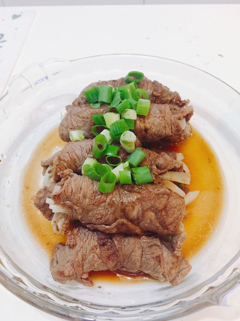 健康無油料理之洋蔥牛肉捲