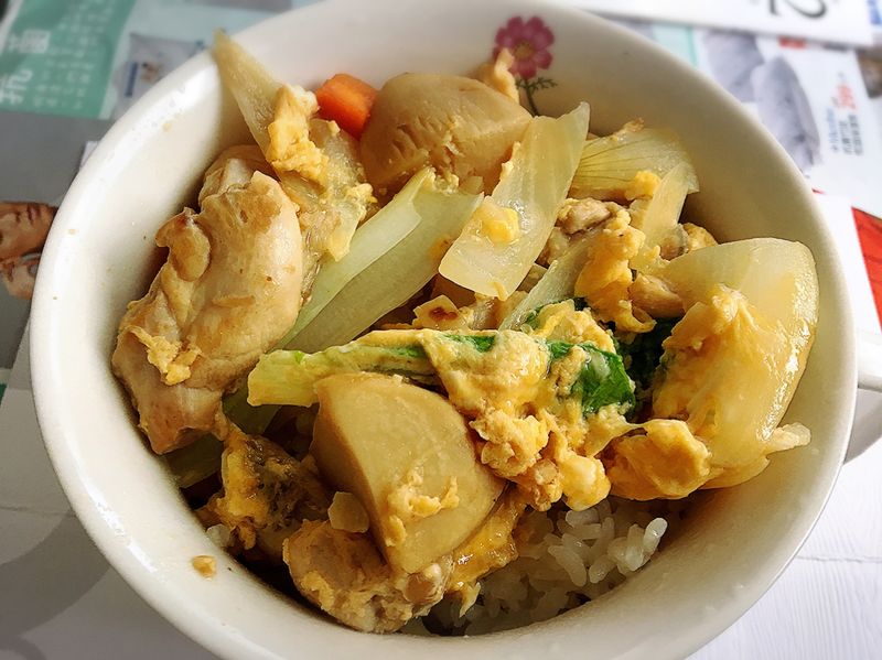 偽親子丼