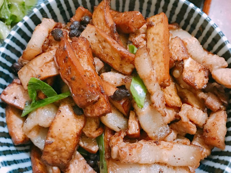 豆鼓炒五花肉豆乾