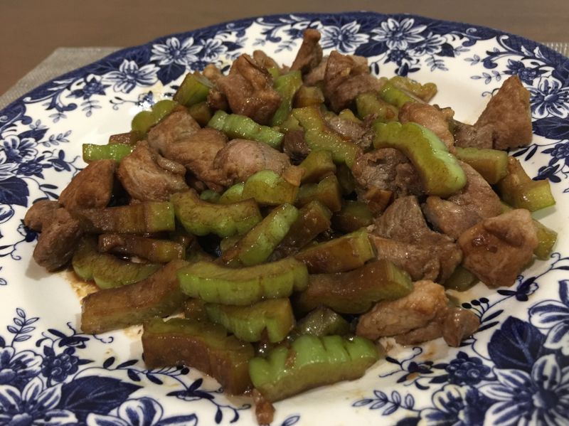 苦瓜炒豬肉
