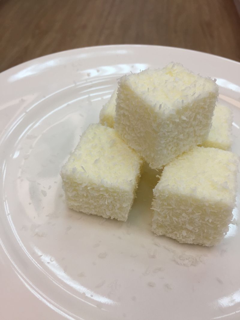 鮮奶雪花糕