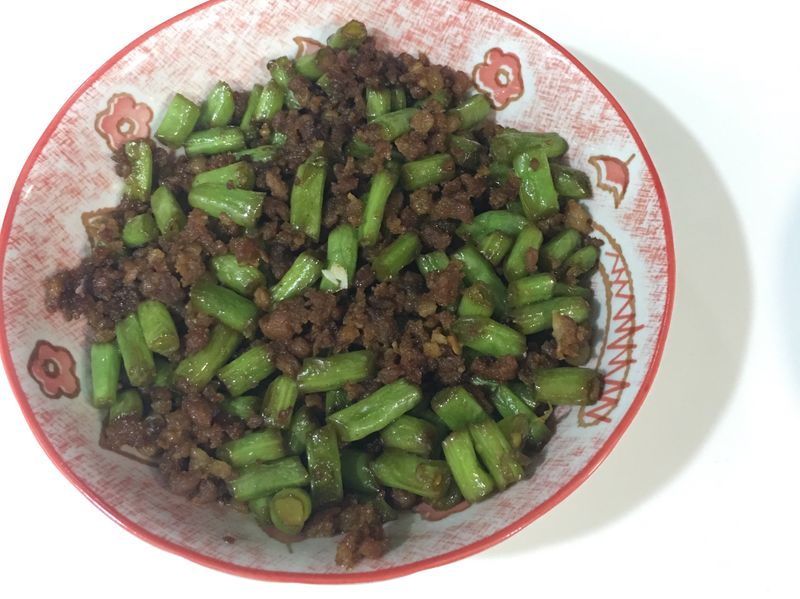四季蒼蠅頭