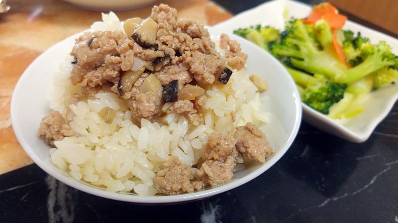 快速香菇肉燥