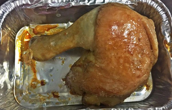 ♥ 鐵觀音茶燻大雞腿(喔~奢侈)