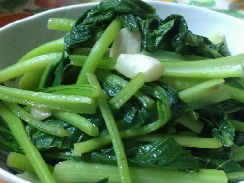 ㄚ曼達的廚房~蒜炒油菜