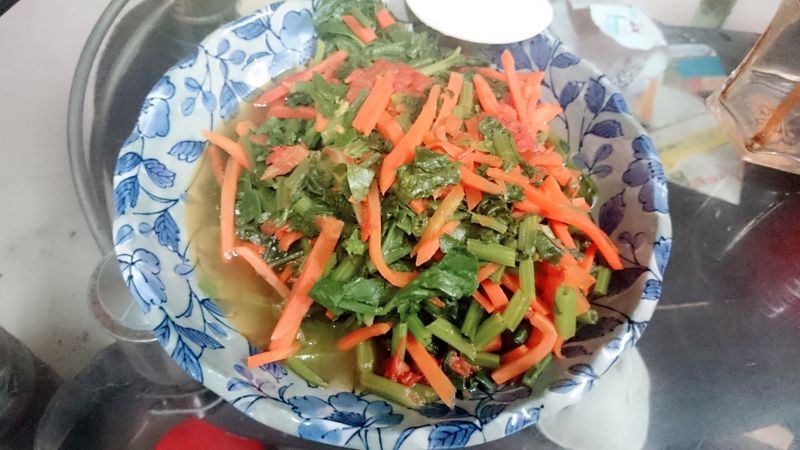 番茄胡蘿蔔菠菜