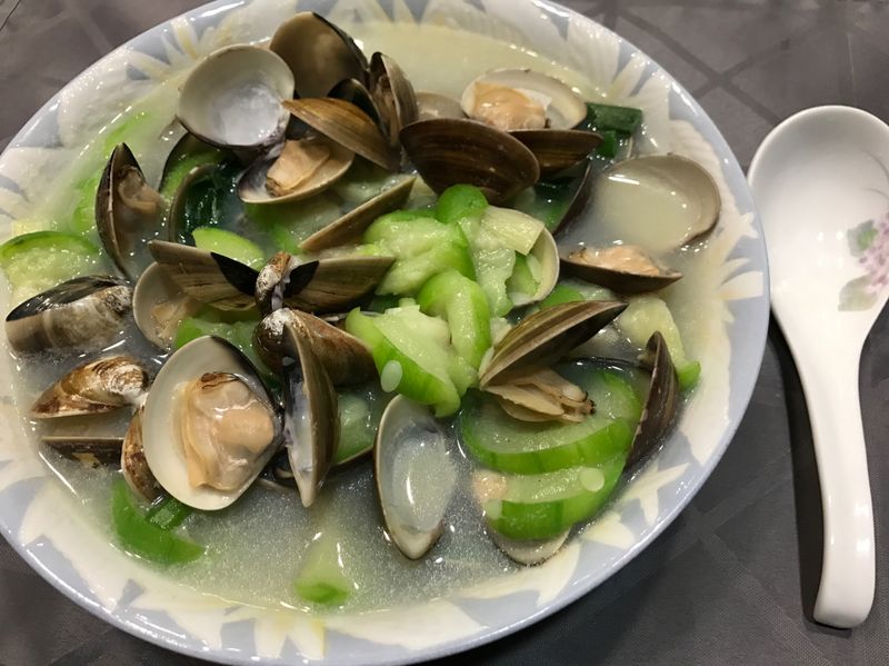不加鹽料理～絲瓜蛤蜊