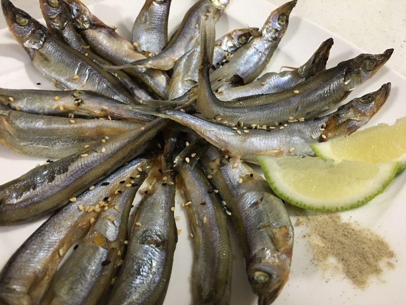 鹽烤柳葉魚