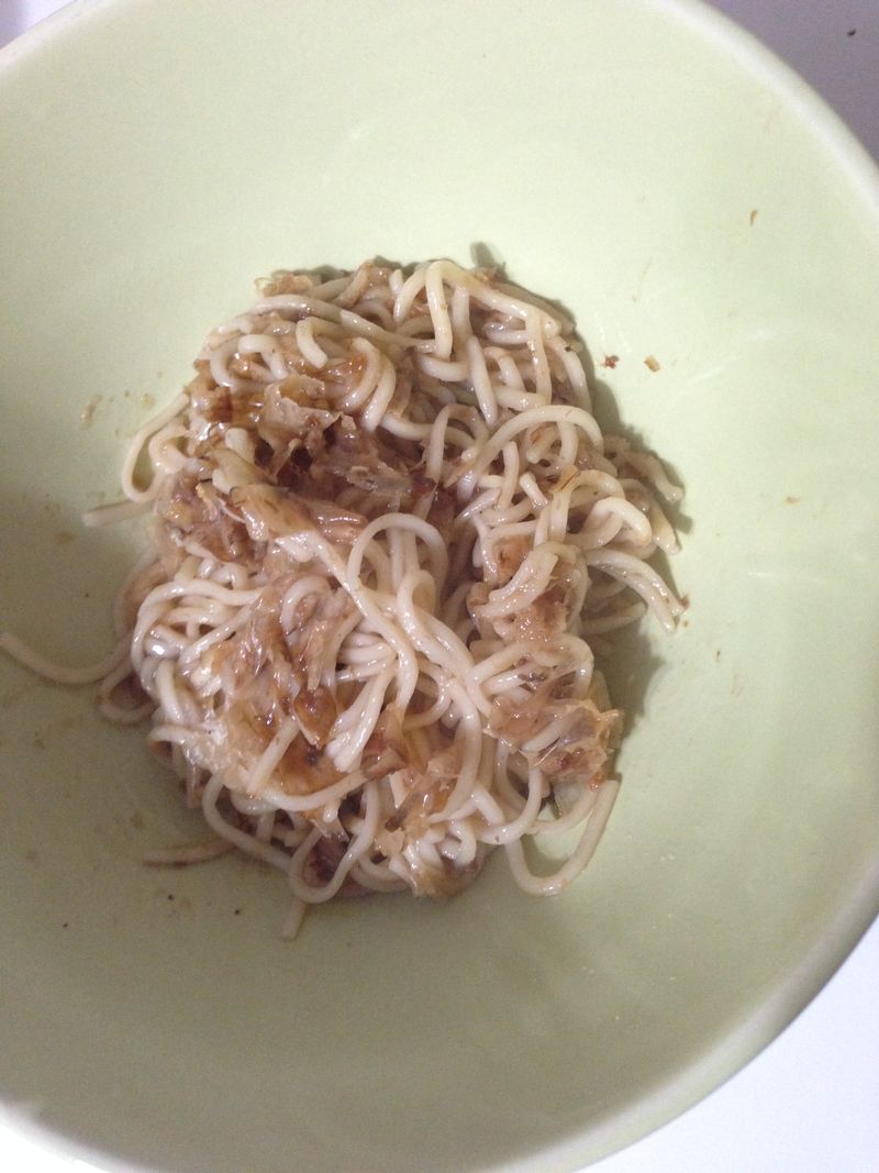 日式醬油柴魚片炒麵【淬釀全菜單挑戰賽】