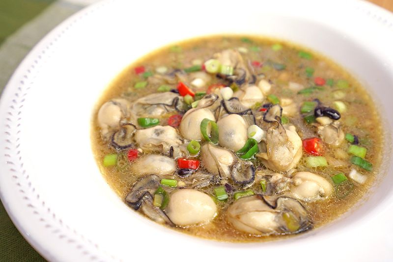 豆豉鮮蚵。好吃到瞬間扒光一碗飯!