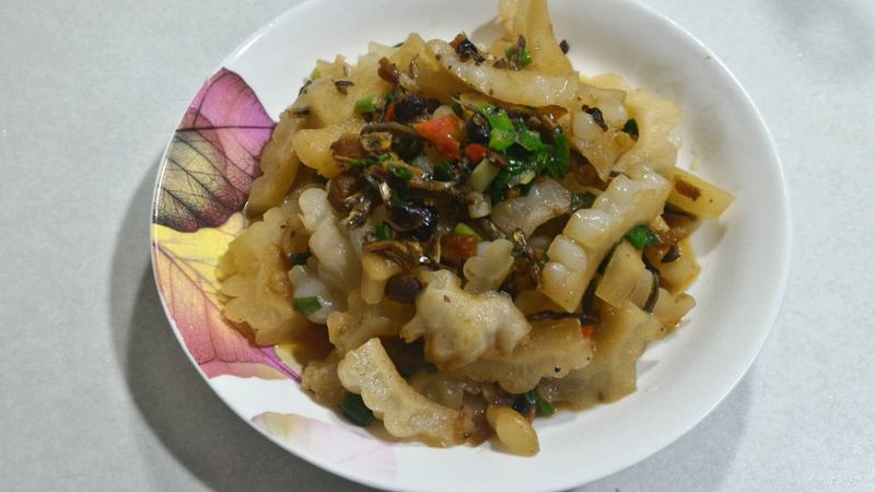 豆鼓小魚苦瓜