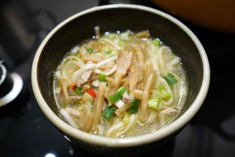 榨菜肉絲麵