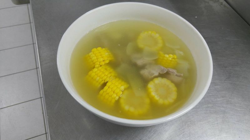 玉米排骨湯