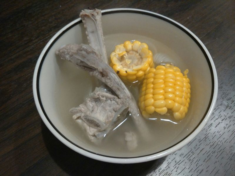 玉米排骨湯