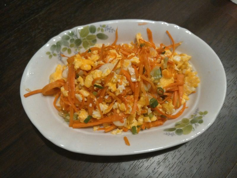 紅蘿蔔炒蛋