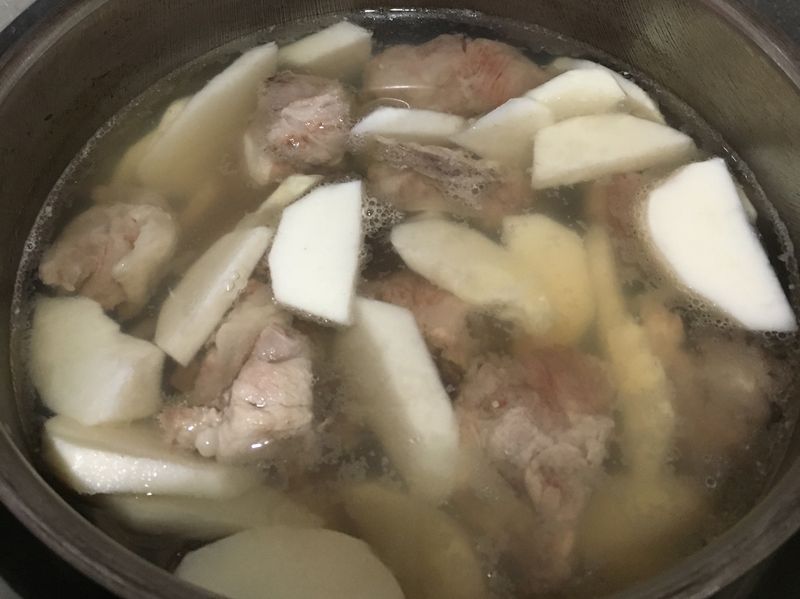 筍子排骨湯