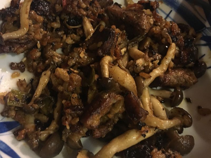 豬肉菇菇泡菜烤飯