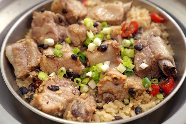 豆豉排骨蒸飯