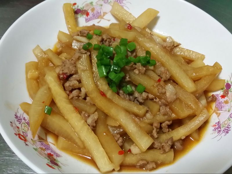 紅燒肉燥蘿蔔♡