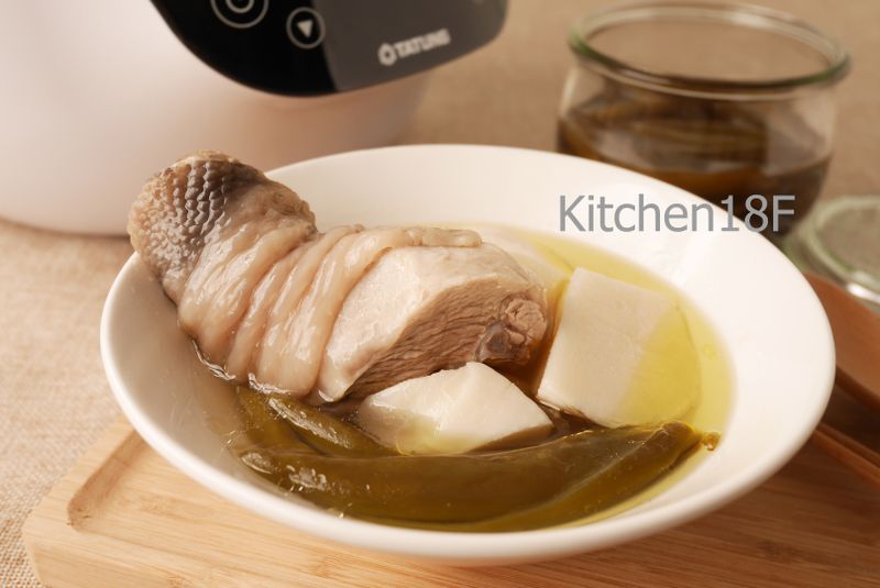 剝皮辣椒竹筍雞湯_電子鍋料理
