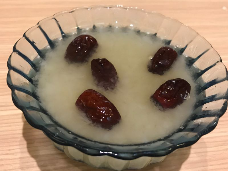 紅棗白木耳