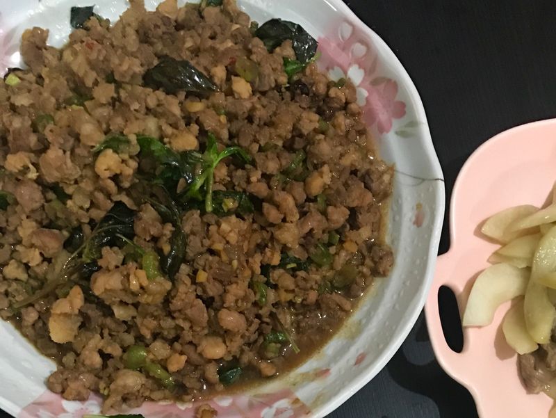 泰式打拋豬