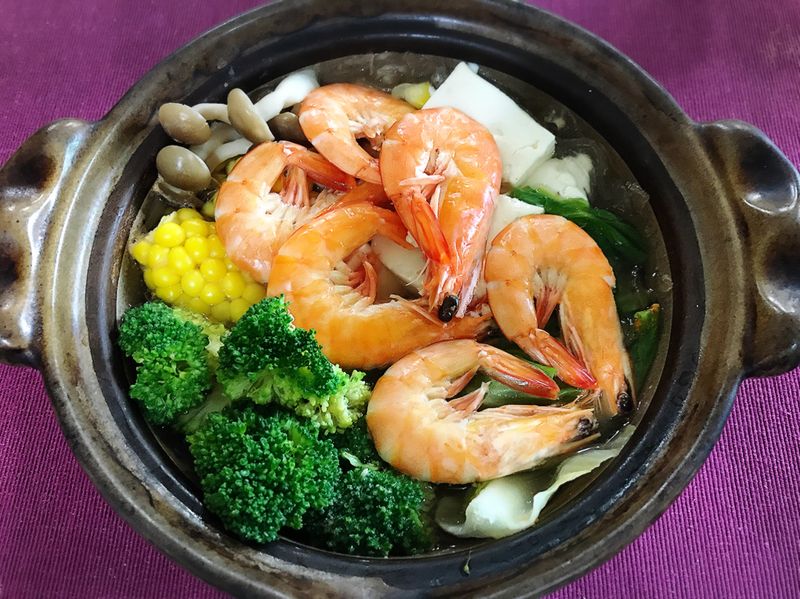 零技巧~鮮蝦豆腐鍋