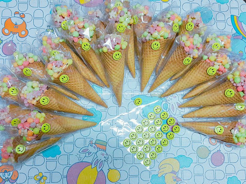 超人媽媽的棉花糖彩球甜筒