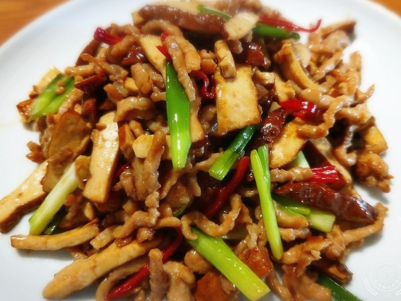 肉絲豆干