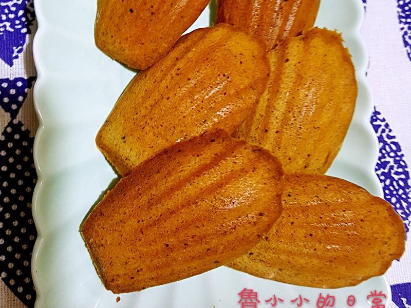 榛果蜂蜜紅茶瑪德蓮
