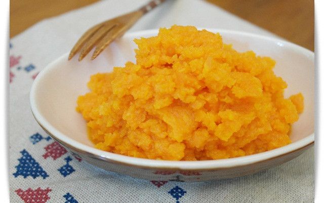 寶寶副食品「紅蘿蔔泥」豐富β-胡蘿蔔素