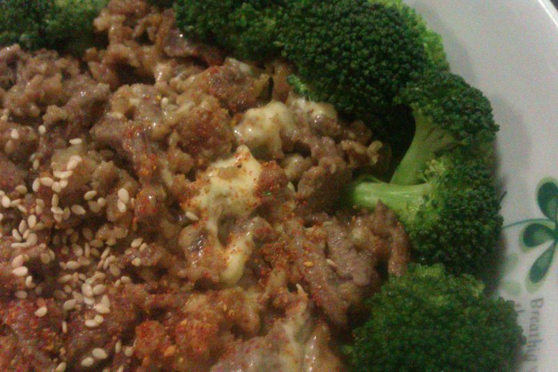 七味粉起司炸牛肉食蔬