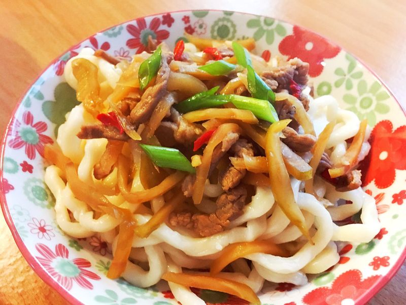 榨菜肉絲麵(乾)--簡單又好吃