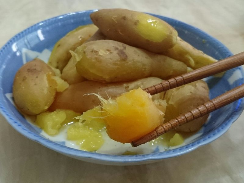 土鳳梨蒸地瓜