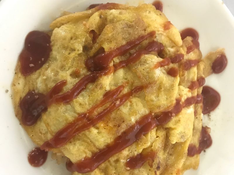 簡單培根蛋包飯