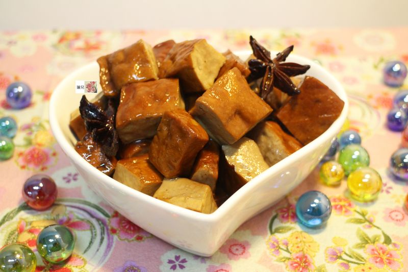 滷豆乾