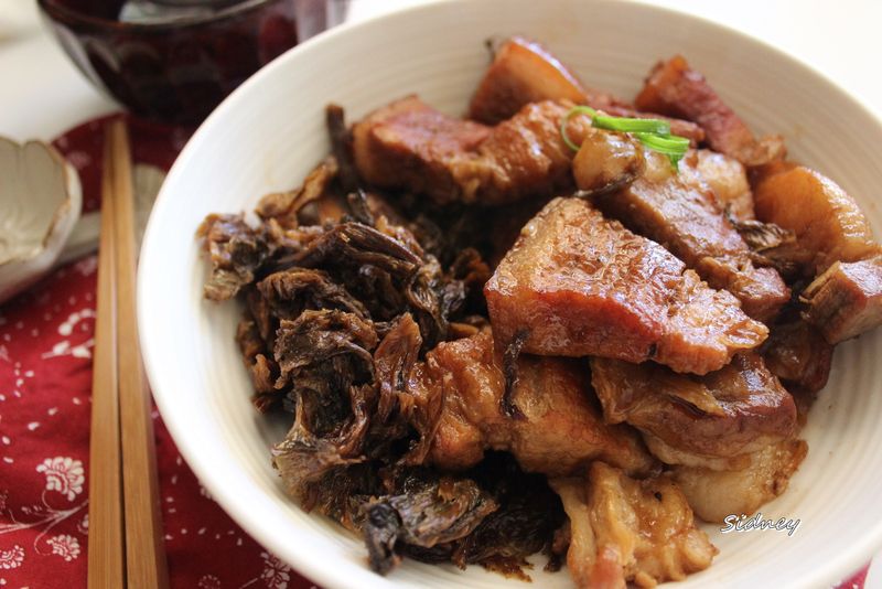 梅乾菜滷肉