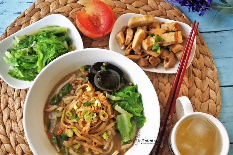10分鐘麻醬麵