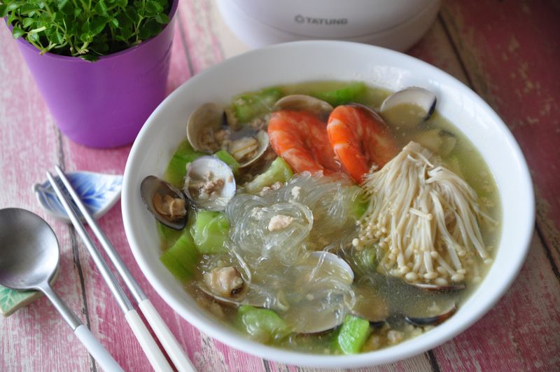 蛤蜊絲瓜冬粉