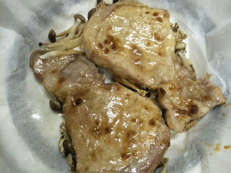 懶人版醬燒豬排(2食料3步驟)