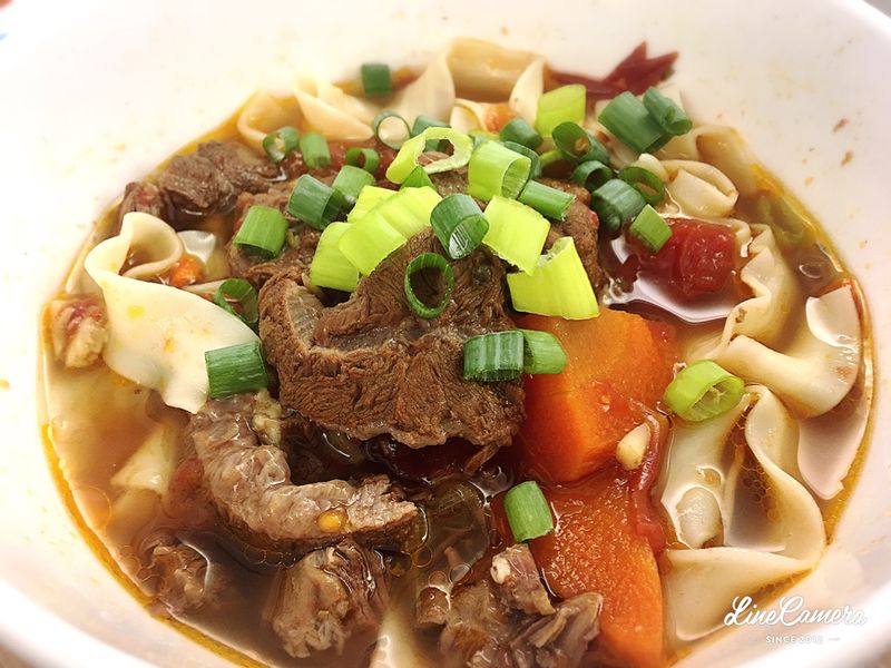 ［不成熟家庭主婦]作法好簡單番茄牛肉麵