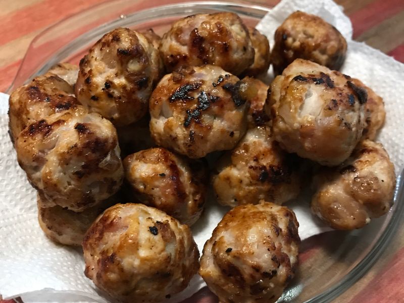 香腸雞肉丸子