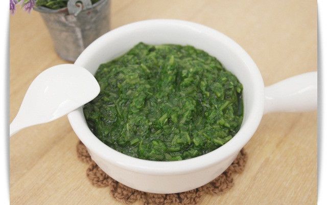 寶寶副食品「空心菜泥」改善便祕 ♪
