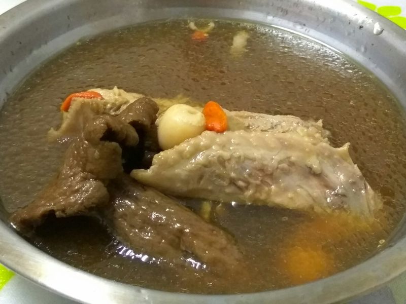 紅菇雞湯