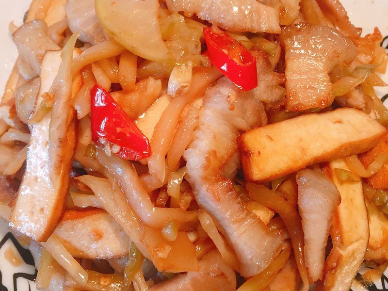 《榨菜肉絲炒豆乾》