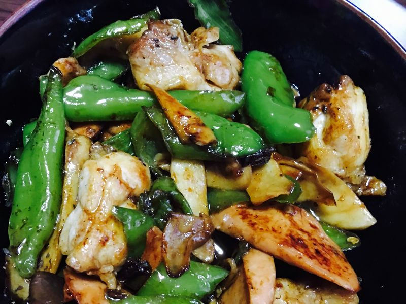 香菇青椒火腿鸡肉